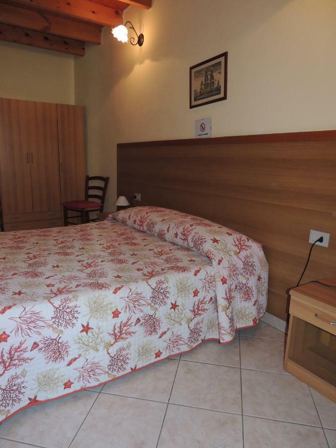 La Marina Bed and Breakfast Cagliari Exteriör bild