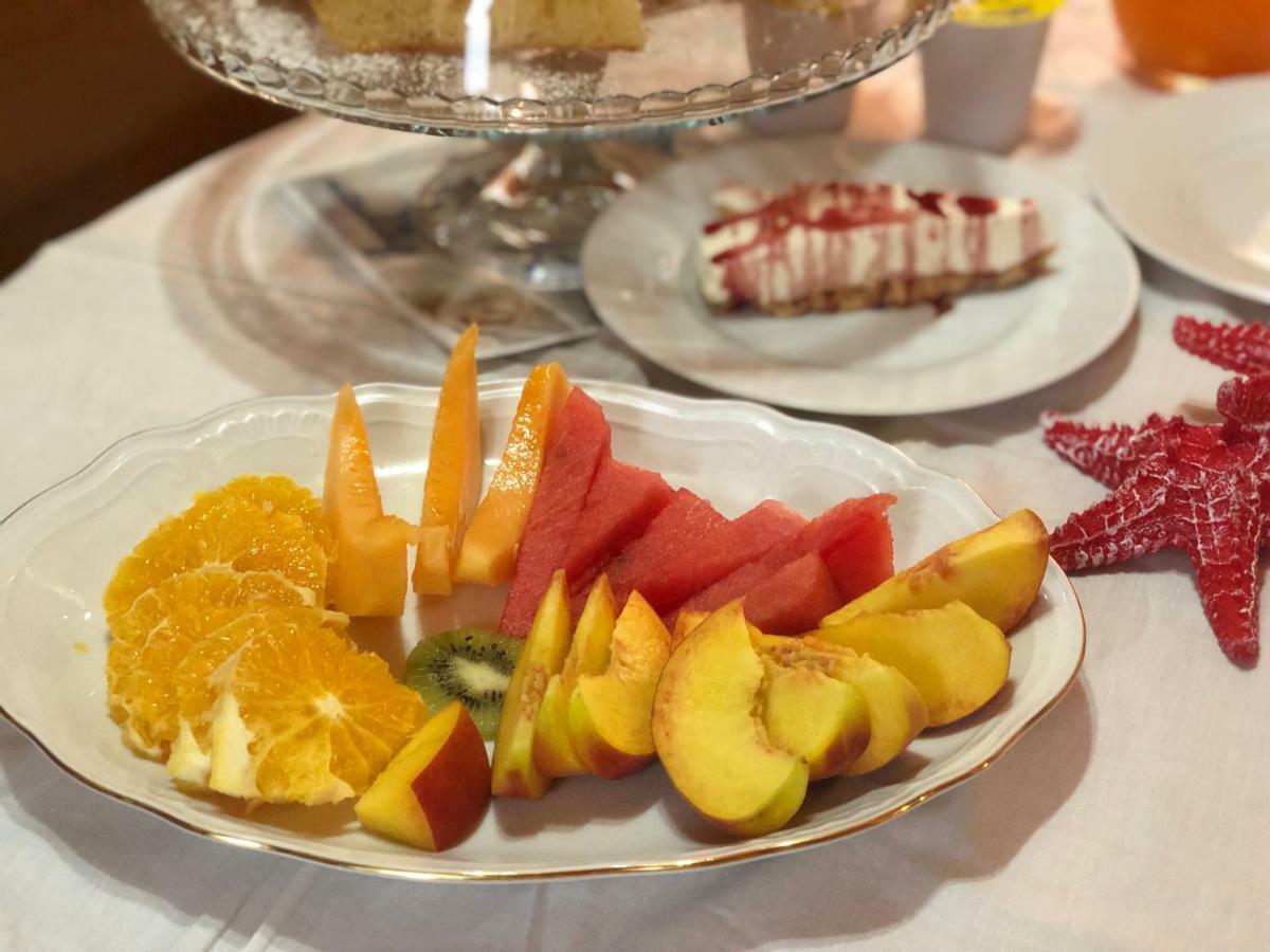 La Marina Bed and Breakfast Cagliari Exteriör bild